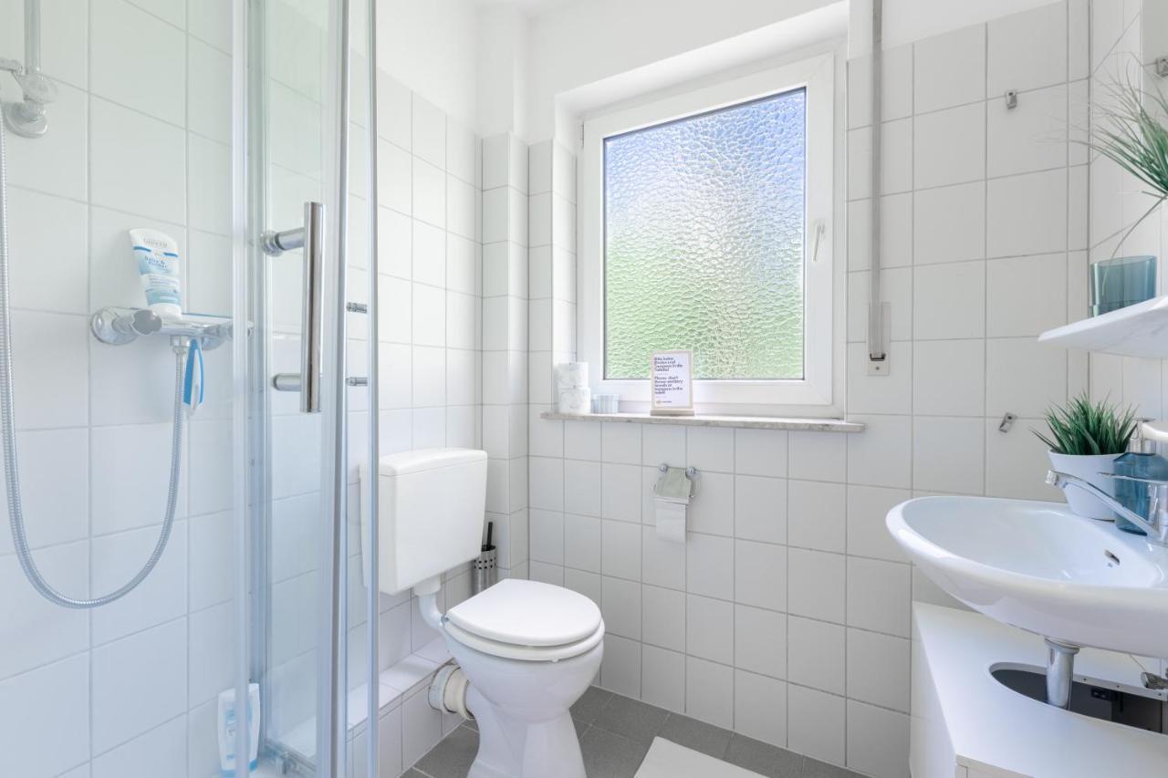 Stay Awesome - Schonfeld Apartment, Netflix Und Kostenloses Parken Kassel Ngoại thất bức ảnh