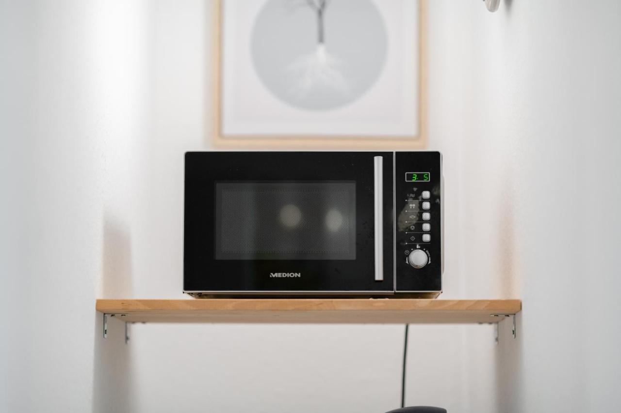 Stay Awesome - Schonfeld Apartment, Netflix Und Kostenloses Parken Kassel Ngoại thất bức ảnh